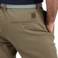 FOOTJOY TAPERED FIT LIGHTWEIGHT CHINO GOLF TROUSERS – NAVY 7 FOOTJOY TAPERED FIT LIGHTWEIGHT CHINO GOLF TROUSERS – NAVY -Golf Gear Shop CHINO TROUSER TAN2 600x600 1